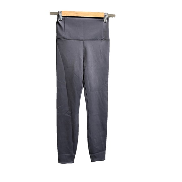 Vuori Pants - Vuori Gray Evolve Women's Activewear Leggings Size‎ Small
